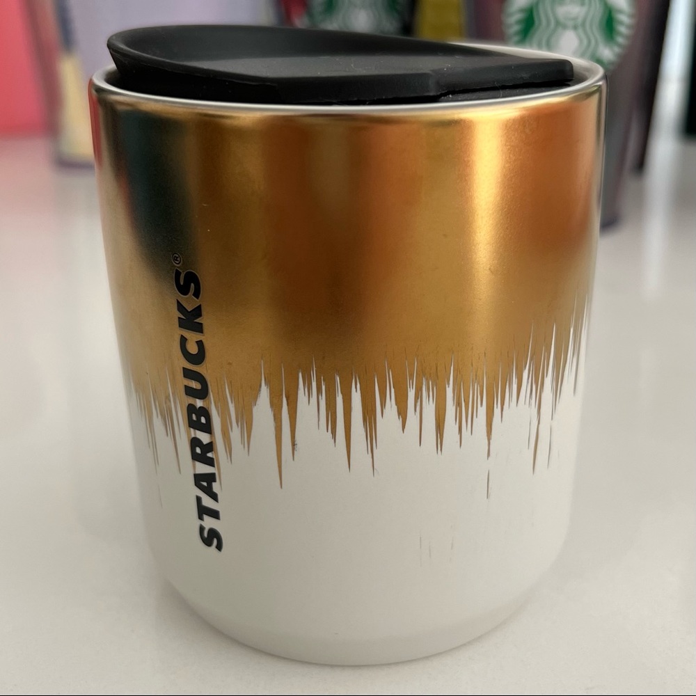 Starbucks Christmas🎄8oz Ceramic Mug BNWT ✨ Less than retail ✨ Gold White Black